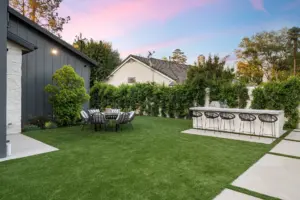 cesped-artificial-jardin
